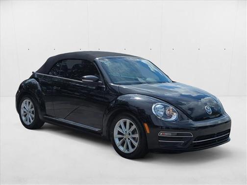 2017 Volkswagen Beetle 1.8T SE