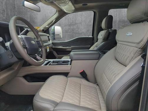 2025 Ford F-250 Platinum