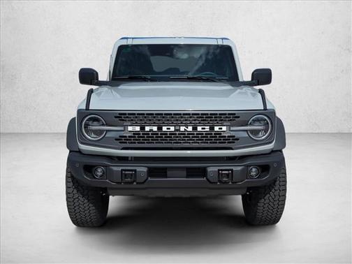 Avalanche Gray 2026 Ford Bronco Badlands