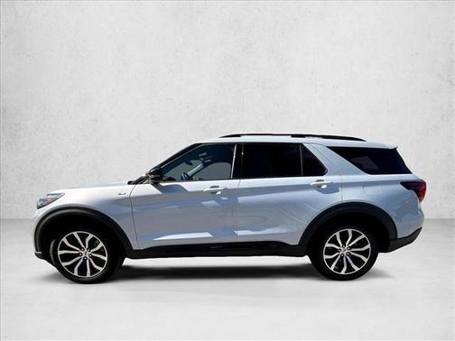 Space White Metallic 2026 Ford Explorer ST-Line