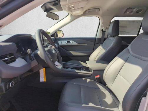 Carbonized Gray Metallic 2026 Ford Explorer Active
