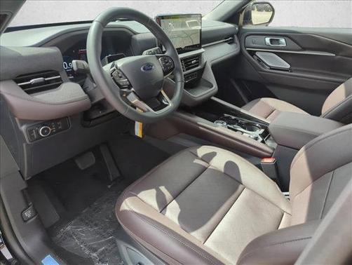 Agate Black Metallic 2026 Ford Explorer Platinum