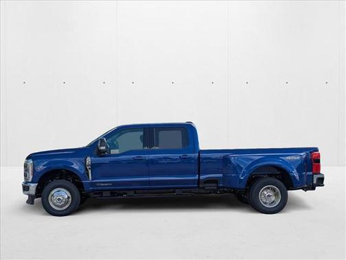 2026 Ford F-350 XLT