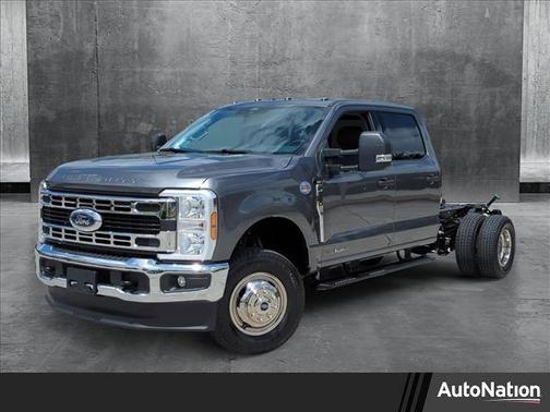 2025 Ford F-350 XLT
