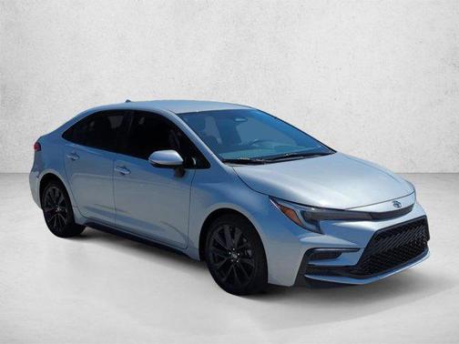 Classic Silver Metallic 2024 Toyota Corolla SE