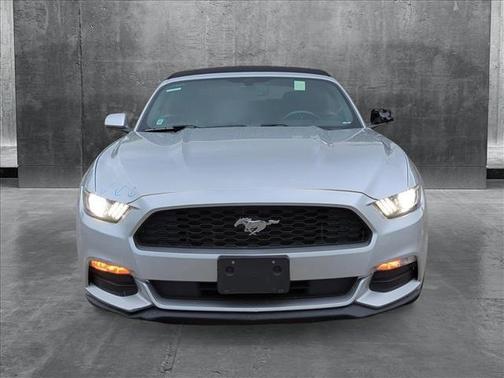 2015 Ford Mustang V6