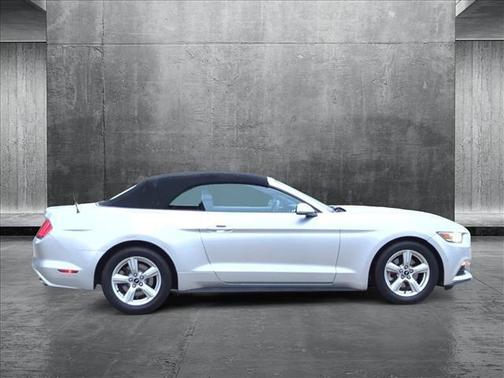 2015 Ford Mustang V6