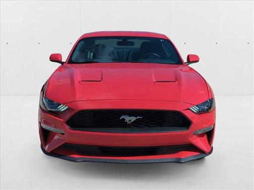 2020 Ford Mustang EcoBoost