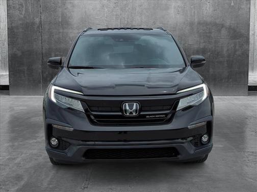 2022 Honda Pilot AWD Black Edition