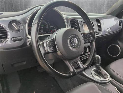 2019 Volkswagen Beetle 2.0T SE