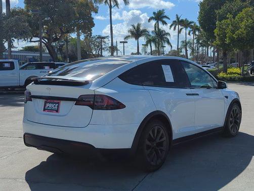 2022 Tesla Model X Dual Motor All-Wheel Drive