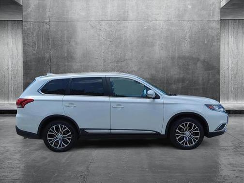2019 Mitsubishi Outlander SEL