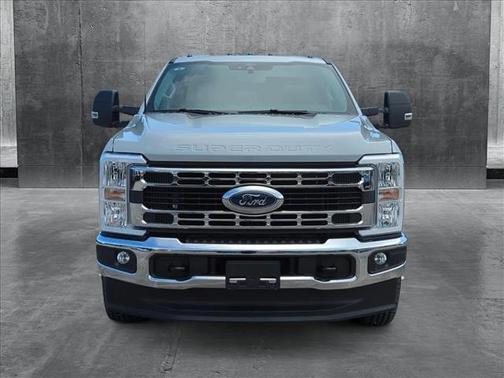 2025 Ford F-350 XLT