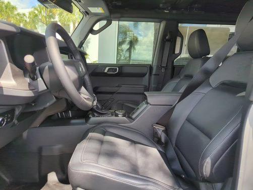 Avalanche Gray 2026 Ford Bronco Badlands