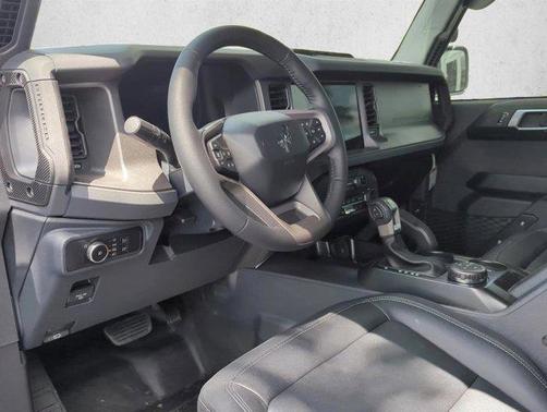 Avalanche Gray 2026 Ford Bronco Badlands