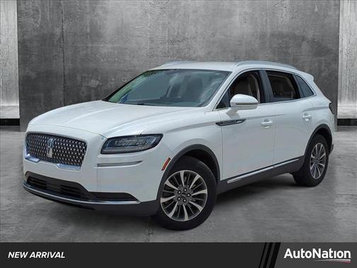2022 Lincoln Nautilus Standard