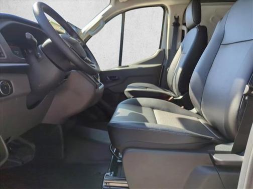Oxford White 2026 Ford Transit-250 Base
