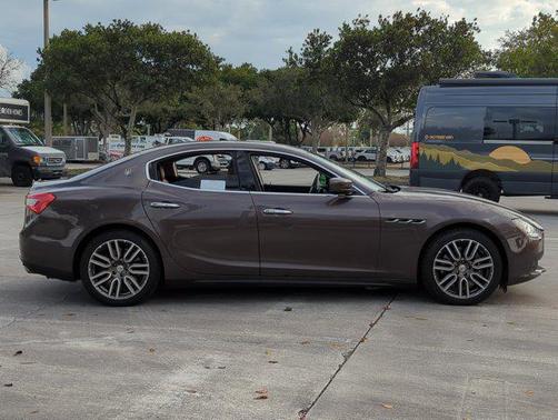 2016 Maserati Ghibli S