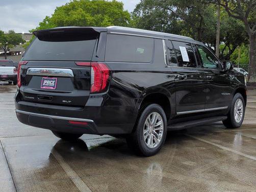 2022 GMC Yukon XL SLT