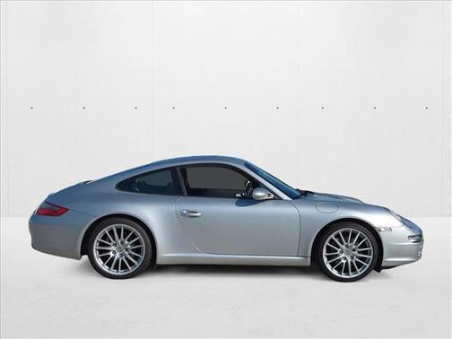 2005 Porsche 911 Carrera