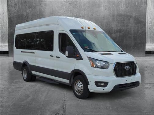 2024 Ford Transit-350 XLT