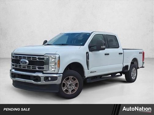 Oxford White 2026 Ford F-250 XLT