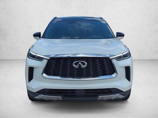 Majestic White/Black Obsidian 2022 INFINITI QX60 AUTOGRAPH