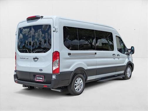 2025 Ford Transit-350 XL