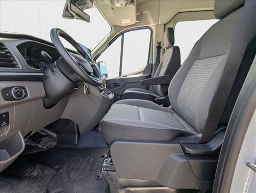 2025 Ford Transit-350 XL