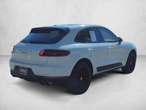 2015 Porsche Macan S