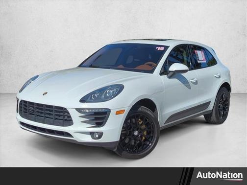 2015 Porsche Macan S