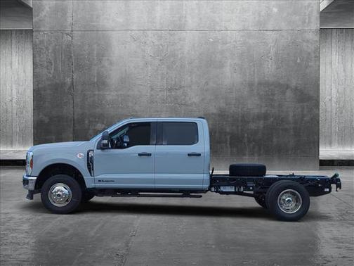 2025 Ford F-350 XLT