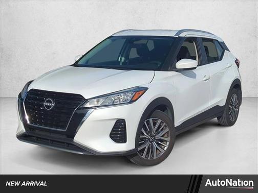 2023 Nissan Kicks SV