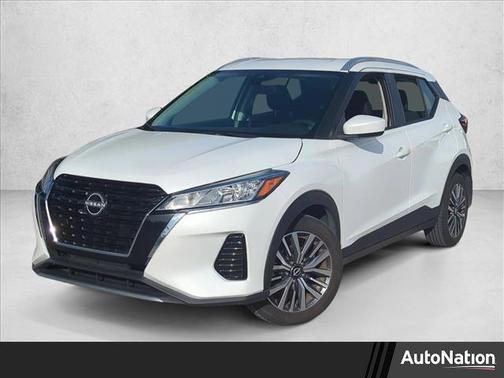 2023 Nissan Kicks SV