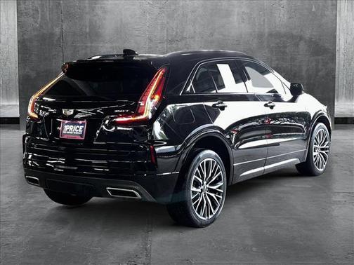 2024 Cadillac XT4 Sport