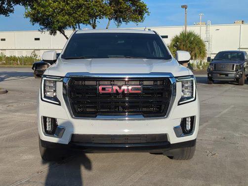 2022 GMC Yukon SLE