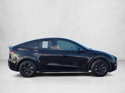 2024 Tesla Model Y Long Range Dual Motor All-Wheel Drive