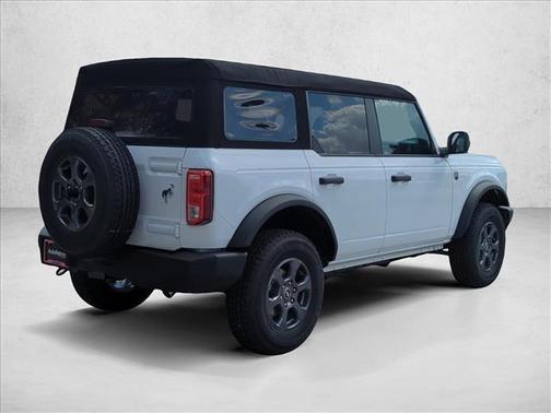 Oxford White 2026 Ford Bronco Big Bend