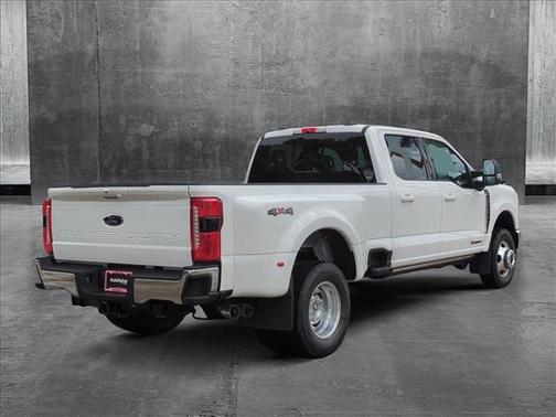 2025 Ford F-350 Lariat