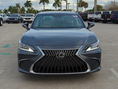 2025 Lexus ES 350 Base