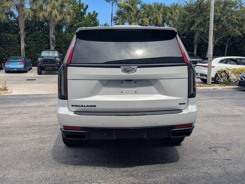 2021 Cadillac Escalade Sport
