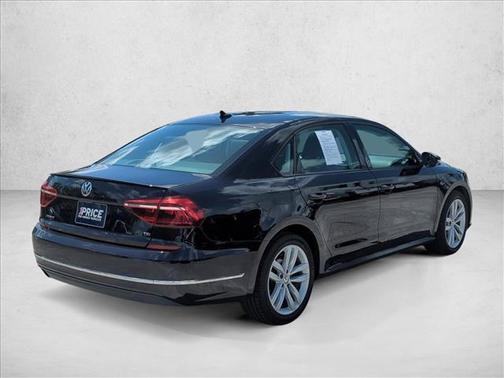 Deep Black Pearl 2019 Volkswagen Passat 2.0T Wolfsburg Edition