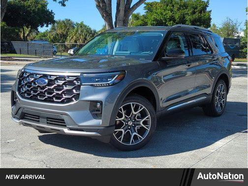 2025 Ford Explorer Platinum