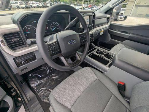 2026 Ford F-350 XLT