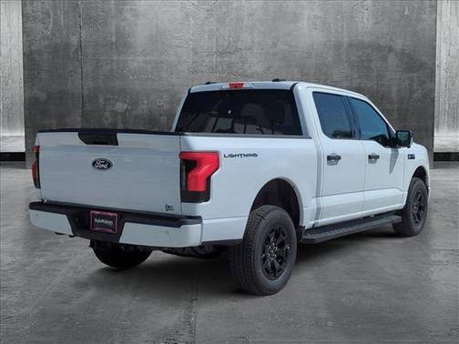 2025 Ford F-150 Lightning XLT