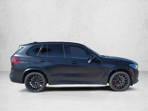 Alpine White 2022 BMW X5 M50i