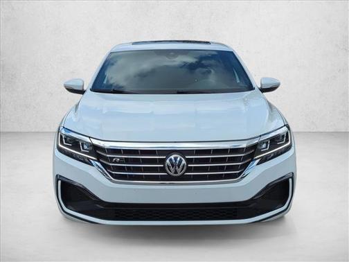 2022 Volkswagen Passat 2.0T R-Line