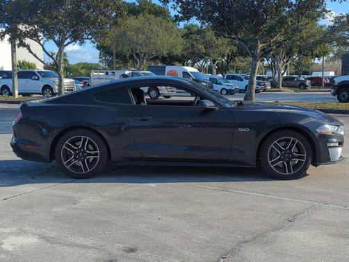 2022 Ford Mustang GT Premium