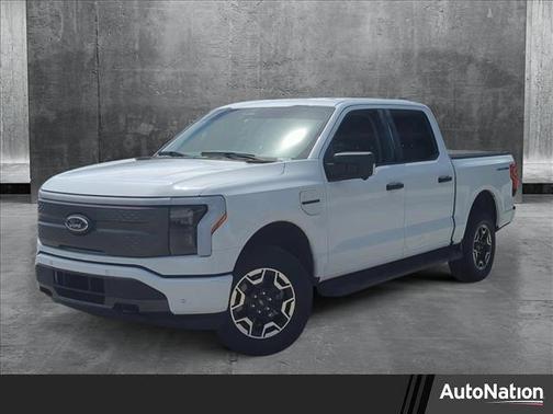 2023 Ford F-150 Lightning XLT