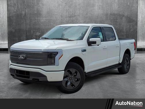 2025 Ford F-150 Lightning LARIAT